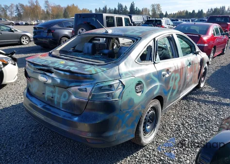 2014 Ford Focus Se from USA, damaged, VIN 1FADP3F23EL170114